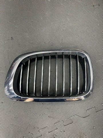 01-06 BMW E46 M3 Front Left Driver Chrome Frame Kidney Grille Genuine