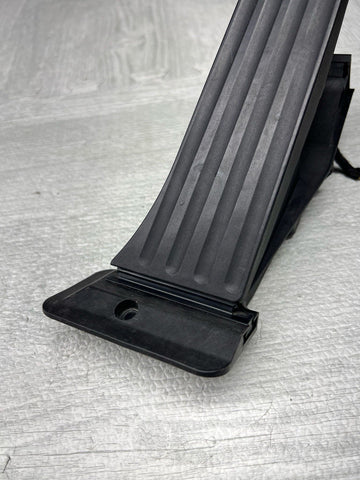 BMW E60 E90 E92 M3 F01 F06 F10 F12 ACCELERATOR GAS PEDAL