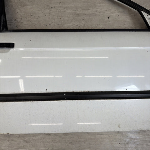 1984-1991 BMW E30 3-Series Coupe Right Front Door Shell Bare White *Notes*