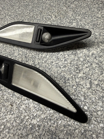 BMW E39 M5 540I REAR DOME LIGHTS INTERIOR READING LAMP BLACK R/L 2491509 2491510