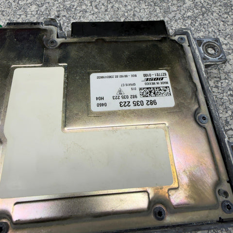 2025 Porsche 718 Cayman GT4 RS Radio Audio Sound Amplifier OEM 982035223