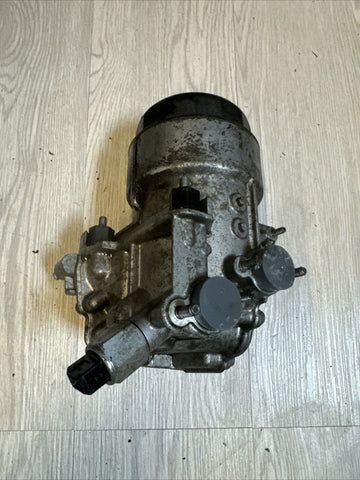 06-10 BMW E60 E63 E64 M5 M6 V10 Motor S85 Engine Oil Filter Housing