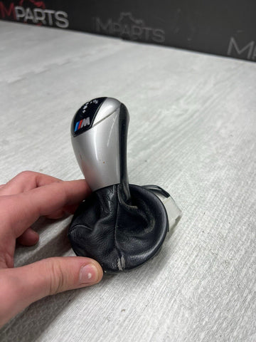 06-10 BMW E60 E63 E64 M5 M6 SMG Transmission Shift Knob & Boot 7898248