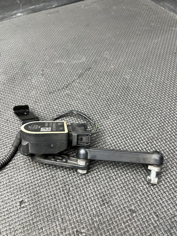 11-16 BMW 528i F10 M5 Front Right Passenger Side Suspension Heigh Level Sensor