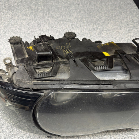 02-06 BMW E46 M3 ORIGINAL Right Passenger Corner Light Side Bi Xenon Headlight