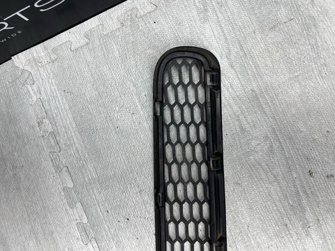Genuine BMW 08-13 E92 E93 M3 Rear Bumper Center Grill 8040877 OEM