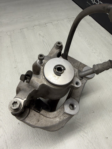 2017-2023 BMW 540I G30 F90 M5 REAR LEFT DRIVER SIDE BRAKE CALIPER W HOSE OEM