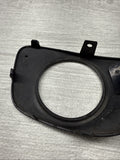 PORSCHE 15-18 MACAN FRONT RIGHT FOG LIGHT LAMP TRIM COVER BEZEL + PDC SENSOR OEM