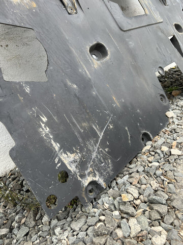 (PICKUP ONLY) Underbody Shield Cover Splash Guard Panel 88538200 Ferrari 488