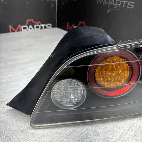 2004-2009 Honda S2000 S2k AP2 Rear Outer Tail Light Passenger Right Brake Lamp