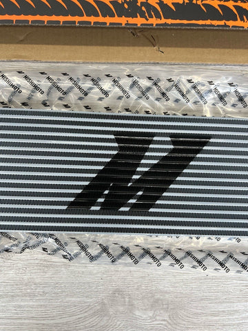NEW Mishimoto BMW 15-20 F80 F82 F83 F87 M2 M3 M4 S55 Engine Oil Cooler