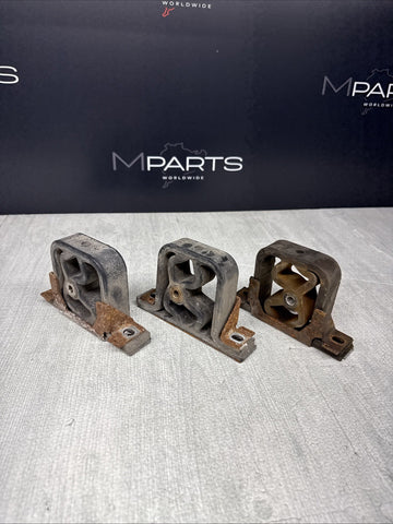 95-13 BMW E36 E46 E90 E92 E93 M3 Exhaust Muffler Hangers Rubbers OEM 1401797 3PC