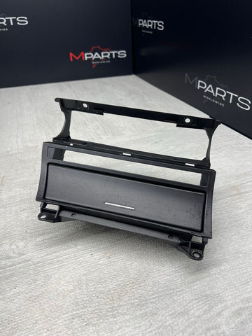 BMW 01-06 E46 M3 Radio Non Navi Mounting Bracket Storage Tray