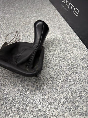 BMW 01-06 E46 M3 6 SPEED SHIFT KNOB OEM Illuminated