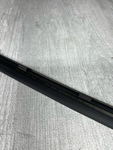 BMW E46 M3 Front Lower Door Moulding Seal Weatherstrip Gasket 51328194721 NEW