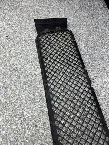 OEM Front Bumper Grille BMW M3 1995-1999 51112250685 51112252660