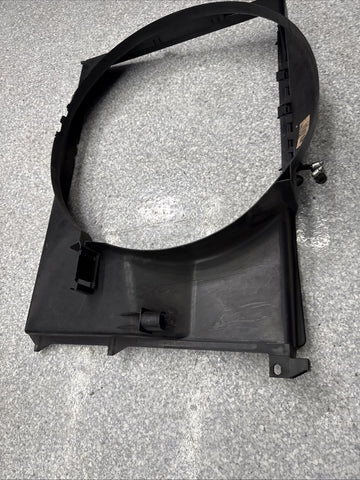 BMW E39 525i 528i 530i M5 Radiator Cooling Fan Plastic Shroud 17101438457 OEM