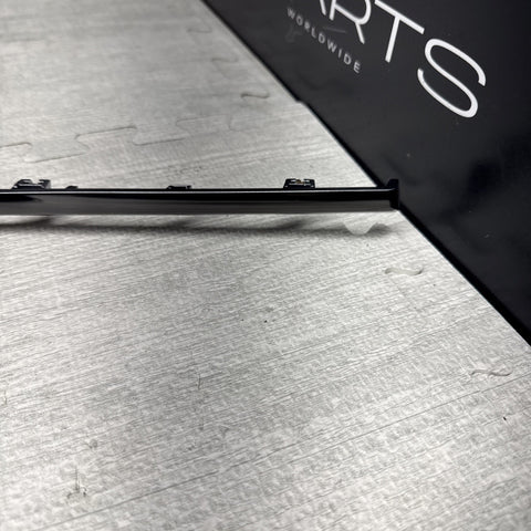 15-20 OEM BMW F80 M3 F82 M4 Carbon Fiber Interior Trim Console Vent *Notes*