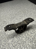 BMW F80 F82 F83 M3 M4 EXHAUST HANGER MOUNT 18207500281 ORIGINAL 18-20-7-500-281