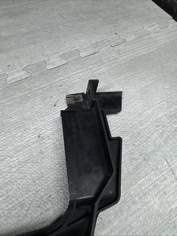 01-06 BMW E46 3-Series M3 Headlight Bracket Left 1301073017