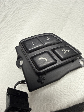 BMW E82 E88 E90 E92 E93 335 M3 BMW Steering Wheel Harness Buttons 7842434