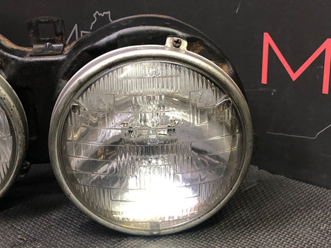 BMW E30 318 323 325 328 Right Passenger Halogen Headlight OEM