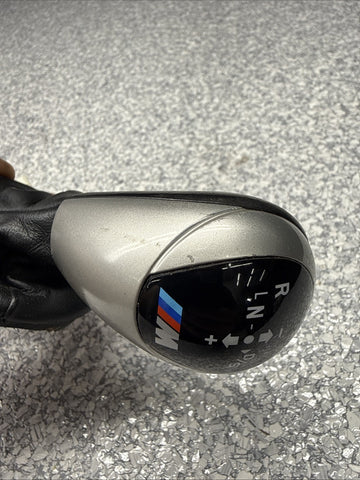 06-10 BMW E60 E63 E64 M5 M6 SMG Transmission Shift Knob & Boot 7898248