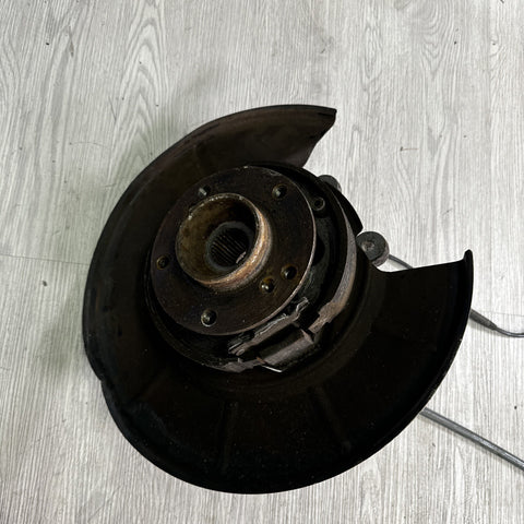 00-03 BMW E39 M5 RIGHT PASSENGER REAR SPINDLE KNUCKLE HUB