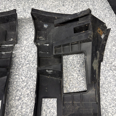 01-06 BMW E46 M3 FRONT BUMPER COVER GUARDS BRACKETS 2695247