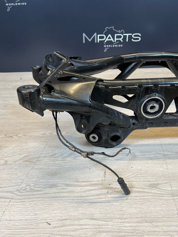 15-20 BMW F80 F82 F83 M3 M4 REAR SUSPENSION SUBFRAME AXLE CARRIER CRADLE