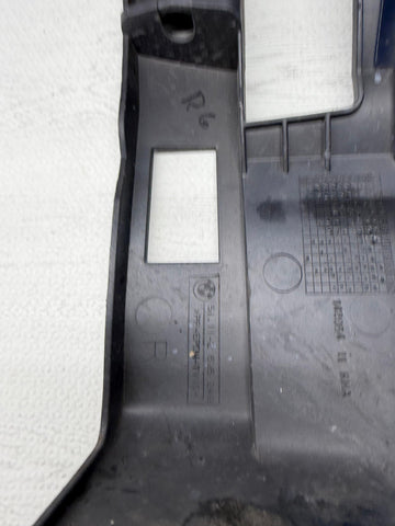 01-06 BMW E46 M3 Front Right Passenger Side Guard Bracket OEM 2695248 *Notes
