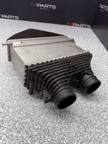 15-21 BMW S55 F80 F82 F87 F83 M4 M3 M2 TOP MOUNT INTERCOOLER AIR COOLER OEM