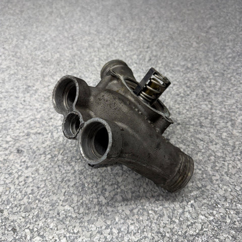 00-03 BMW 5 SERIES E39 M5 4.9 V8 Thermostat Housing OEM 1406764