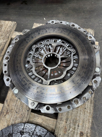 LUK CLUTCH KIT+ LUK DMF DUAL MASS FLYWHEEL 01-06 BMW E46 M3 8.8mm Thickness