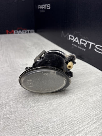 01-06 BMW E46 M3 Front Left Driver Bumper Fog Light Clear OEM *Faded/Pitted Lens