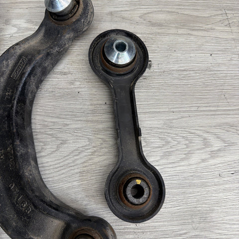 FORD MUSTANG 22-25 REAR LEFT DRIVER SIDE CONTROL ARM SET OF OEM