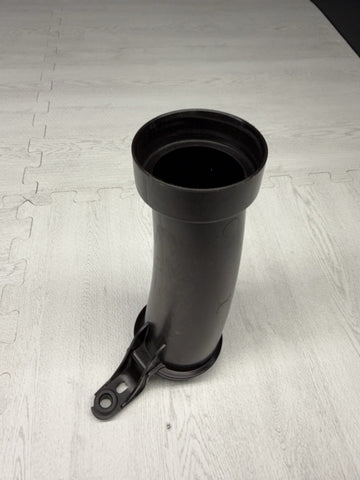 BMW 15-20 F80 F82 F83 M3 M4 INTAKE AIR DUCT CHARGE PIPE TUBE 13717846272 7846272