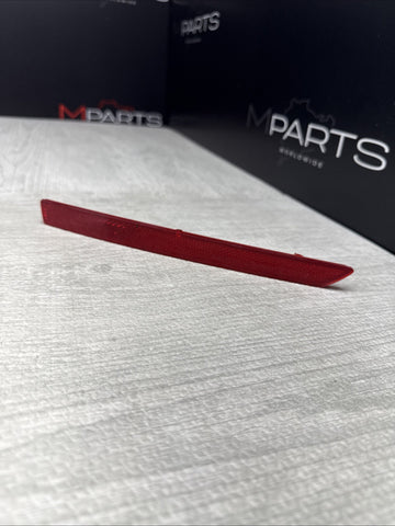 BMW 15-20 F80 F82 F83 M3 M4 Left Driver Rear Bumper Reflector OEM 7848583