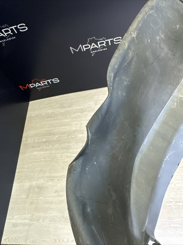 BMW E90 E92 E93 M3 PANEL AIR DUCT GUIDE 8040935 Air Guidance Top Front OEM