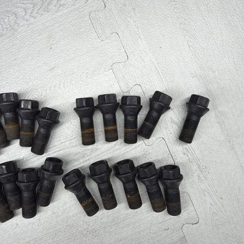 Lug Bolts Wheel Spacer BMW G80 G82 G83 G87 M2 M3 M4 21-26 Stock