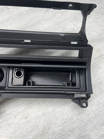 BMW 01-06 E46 M3 Radio Non Navi Mounting Bracket Storage Tray