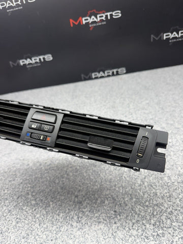 07-13 OEM BMW E90 E91 E92 E93 328 335 M3 Dash Dashboard Center Air Vent