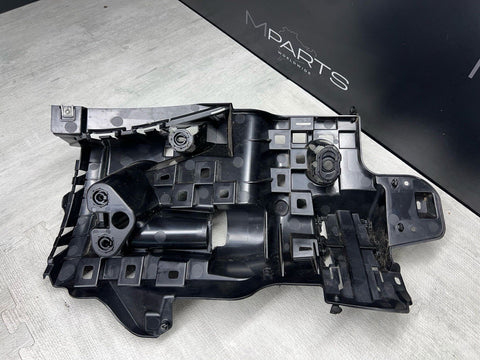 BMW 20-25 F96 X6M Rear Right Passenger Side Bumper Bracket Mount