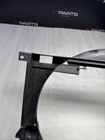 94-99 BMW E36 325 328 M3 ENGINE RADIATOR COOLING FAN MOTOR SHROUD OEM