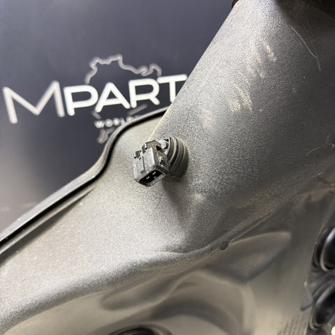 2008-2013 BMW E90 E92 E93 M3 S65 V8 ENGINE AIR INTAKE MANIFOLD 11617838010