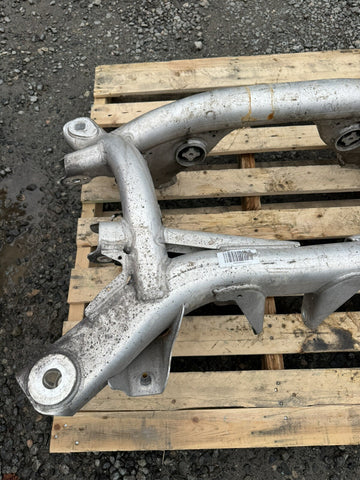 2013-2017 BMW F10 M5 F12 M6 Factory Rear Axle Sub Frame Cradle Carrier OEM