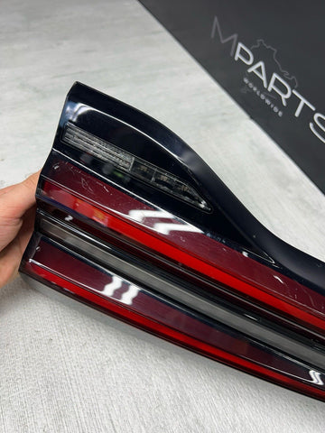 18-23 BMW G01 X3 M40i F97 X3M Inner Trunk Right Taillight Lamp OEM H4946305606