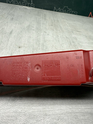 2012-2019 Porsche 911 991 Carrera Turbo Rear Right Tail Light 99163114612 OEM