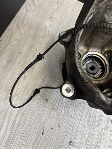 BMW X3M F97 X4M F98 20-24 RIGHT PASS FRONT SPINDLE KNUCKLE HUB BEARING OEM