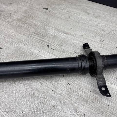2017-2018 PORSCHE MACAN 2.0L REAR Driveshaft Propeller Shaft 95B521101J